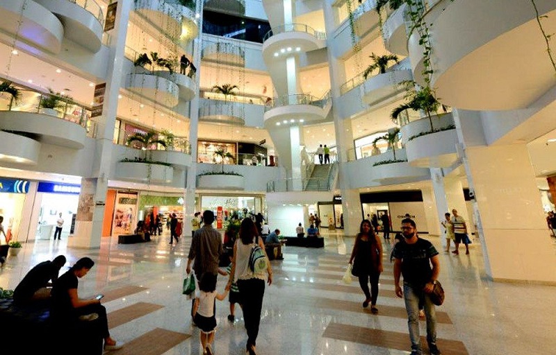 Interior do Shopping Barra