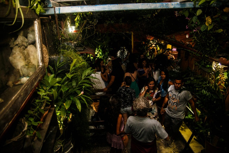 Bar de Salvador à noite