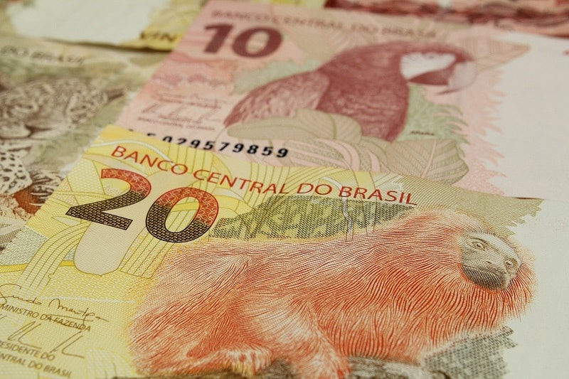 Notas de reais: Quanto dinheiro levar para Morro de São Paulo?